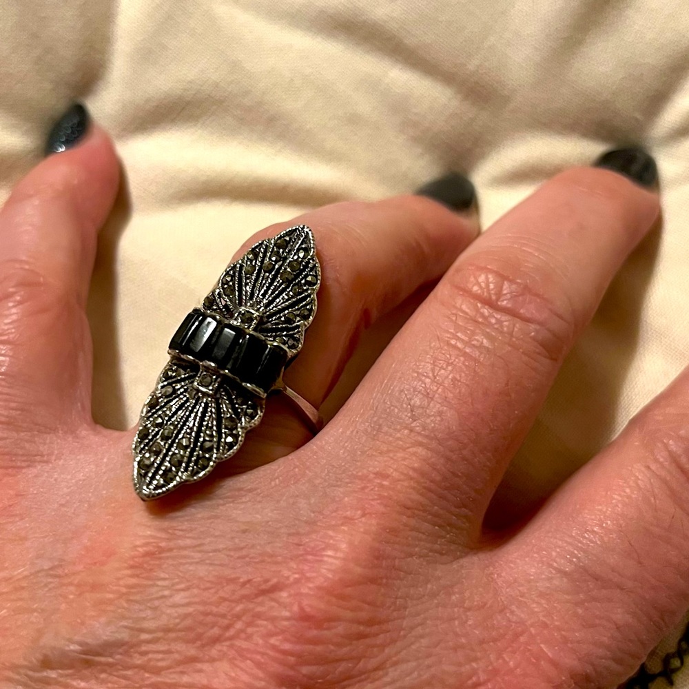 Vintage Silver Marcasite ring size 7